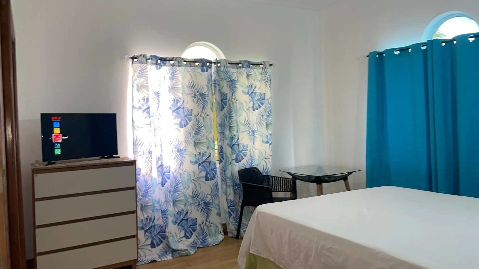 Πανσιόν Skyline Suites Villa And Spa Μοντέγκο Μπέυ